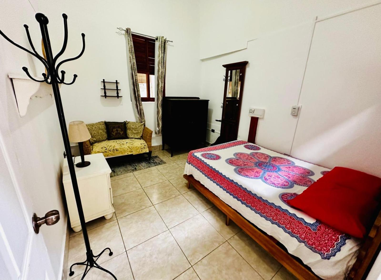 Casa Yoly Hostel Granada  Kültér fotó